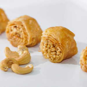 Alhelwanji Cashew Baklava 1 KG الحلونجي بقلاوة بالكاجو